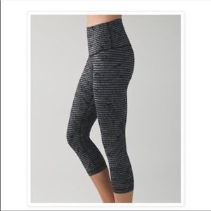 Lululemon Wunder Under Cropped High Waisted Pant